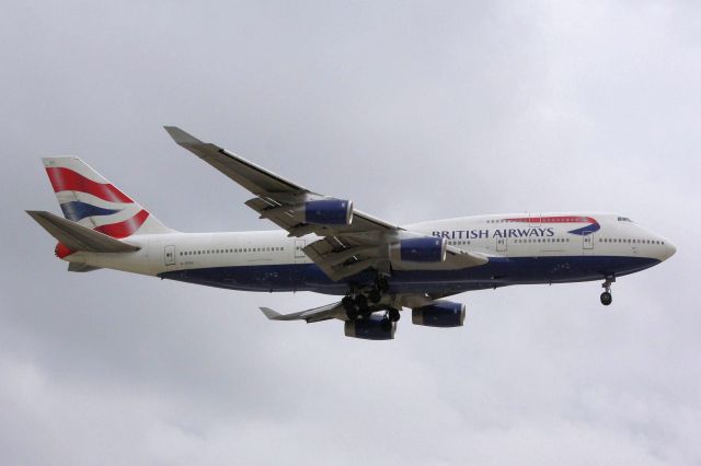 Boeing 747-400 (G-CIVH)