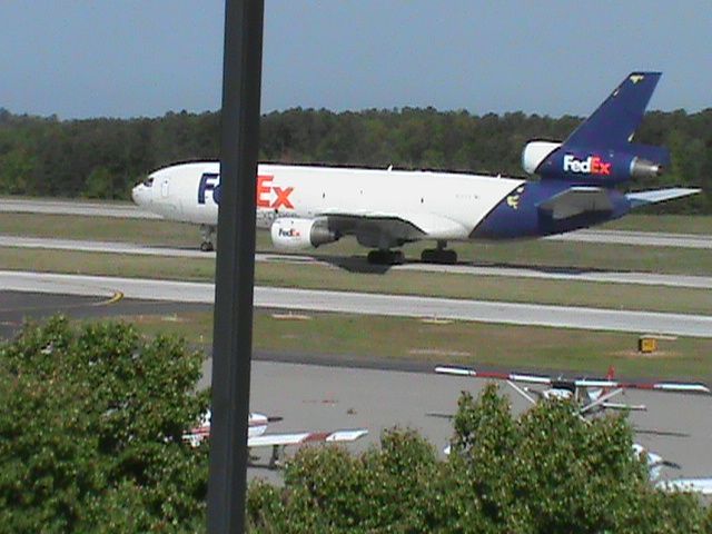 McDonnell Douglas DC-10 (N567FE)