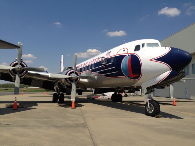 Douglas DC-7 —