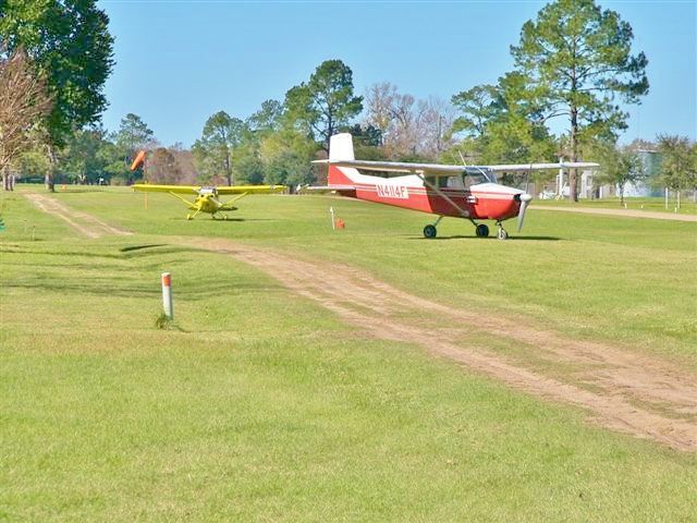 Cessna Skyhawk (N4114F) - N5859Z in the background at Lake Water Wheel Airport, Shepherd, Texas