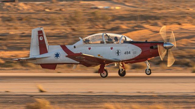 Raytheon Texan 2 (0494)