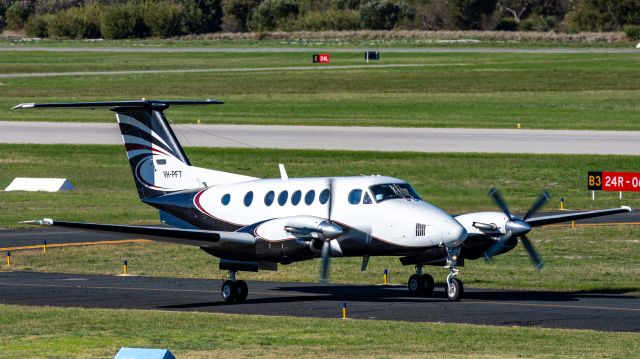 Beechcraft Super King Air 200 (VH-PFT)