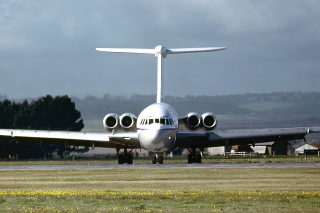 XR808 — - UK - AIR FORCE - VICKERS VC10 C1K - REG : XR808 (CN 828) - EDINGBURGH ADELAIDE SA. AUSTRALIA - YPED 