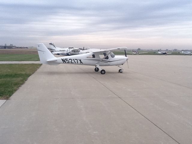 Cessna Skycatcher (N5217X)