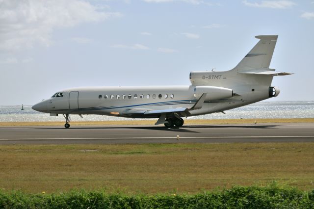 Dassault Falcon 7X (G-STMT)