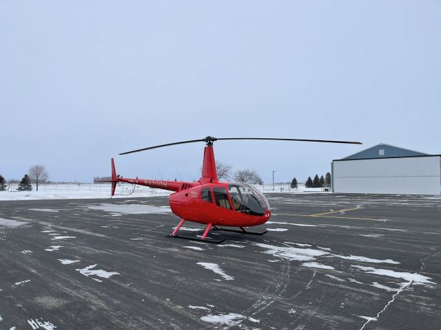 Robinson R-66 (N420DH)