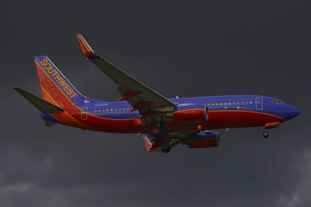Boeing 737-700 (N288WN)