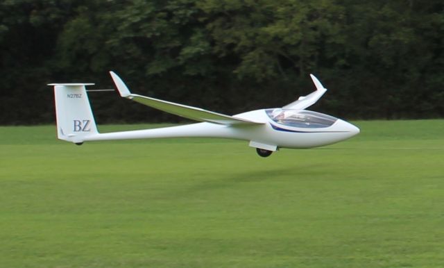 N27BZ — - A Schleicher ASW-27 glider being towed aloft at Moontown Airport in Brownsboro, AL - August 27, 2016