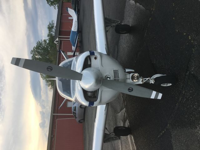 Beechcraft 35 Bonanza (N3715Q)
