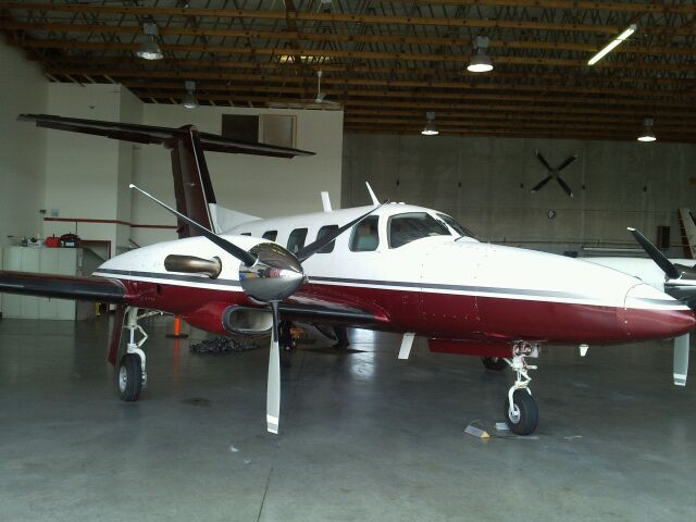 Piper Cheyenne 3 (N997XT)