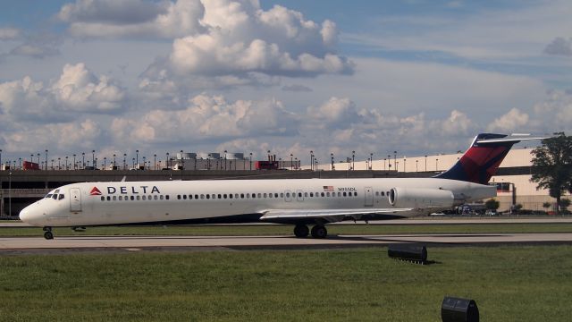 Boeing 717-200 (N955AT)