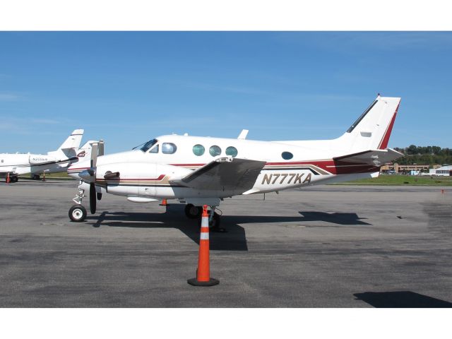 Beechcraft King Air 90 (N777KA) - The King Air 90 is a great aircraft!