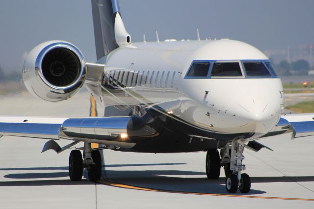 Bombardier Global Express (N91FX)