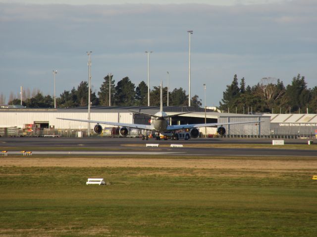 McDonnell Douglas DC-8-70 (N817NA)