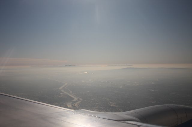 — — - On approach into LAX