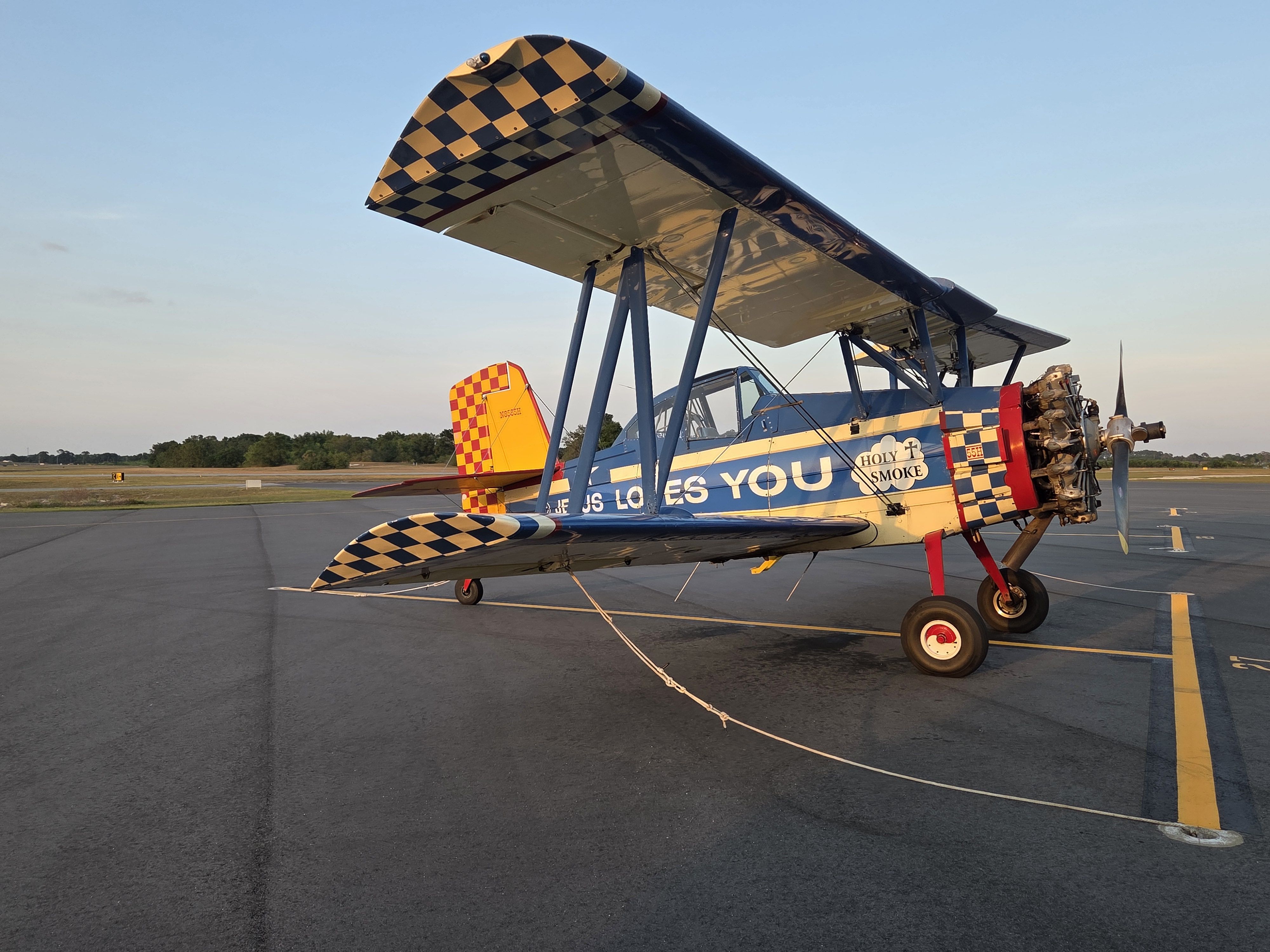 North American Navion (N8585H)