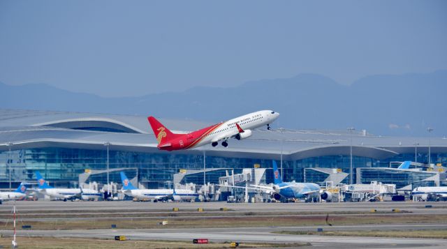 Boeing 737-800 (B-1938)