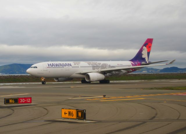 Airbus A330-200 (N396HA) - Hawaiian Airlines Airbus A330 taking off at Oakland International going to Honolulu