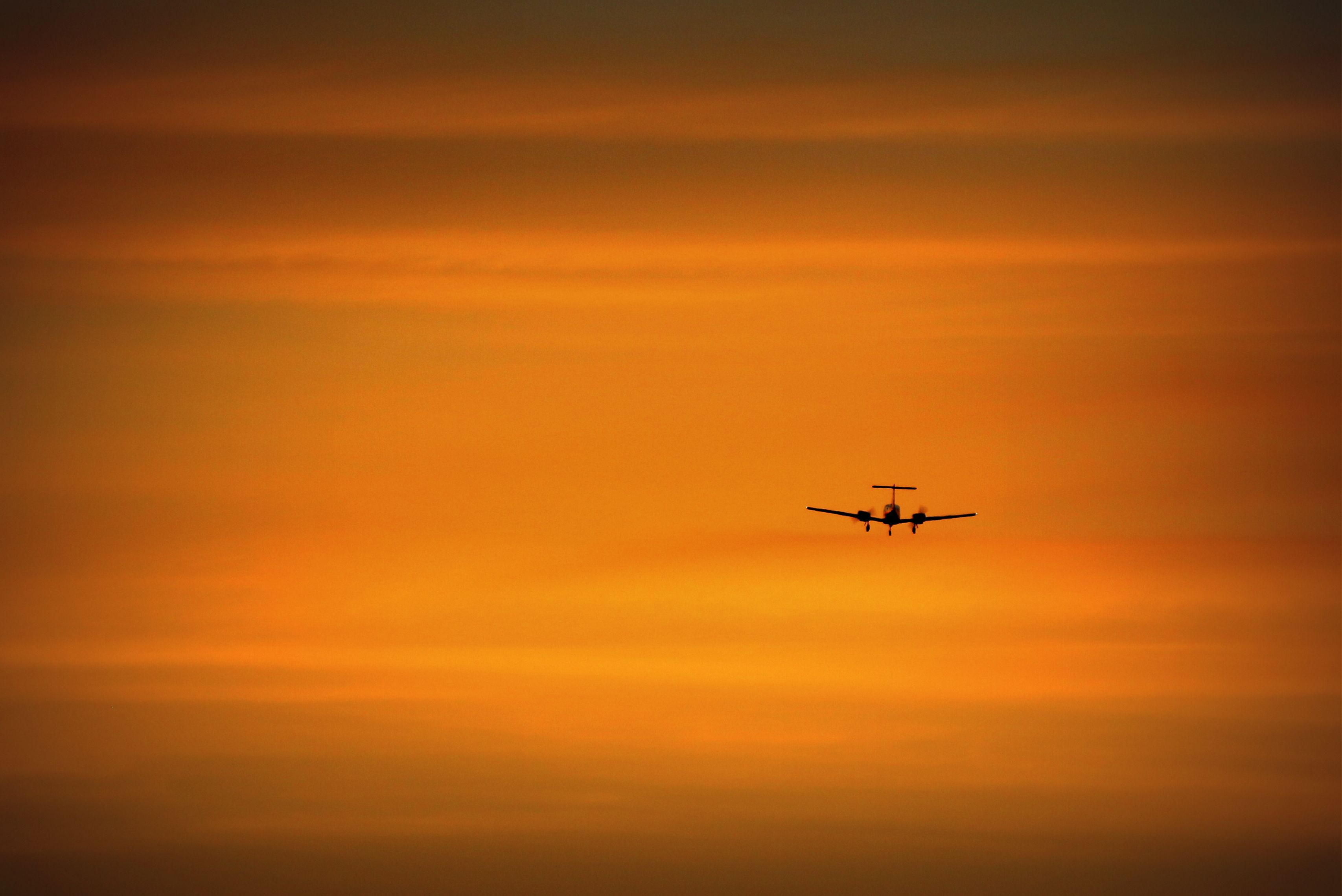 — — - ATP student in a Seminole on short final for runway 12L at Phoenix-Mesa Gateway Airport.