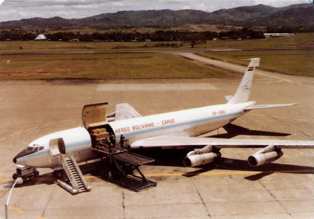 Boeing 707-100 (CPZ1365) - circa 1982