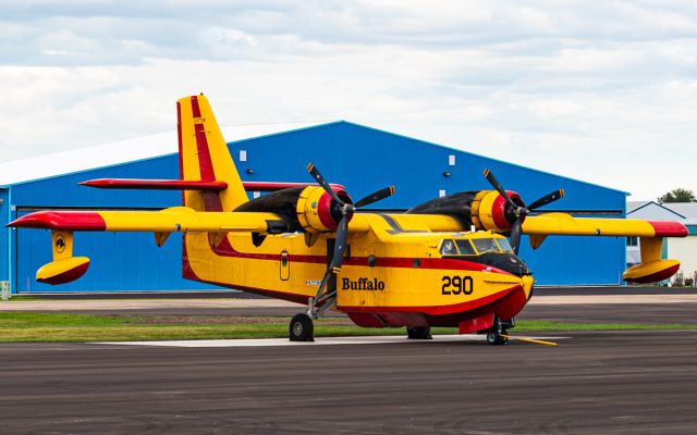 Canadair CL-215 (C-FTUV)