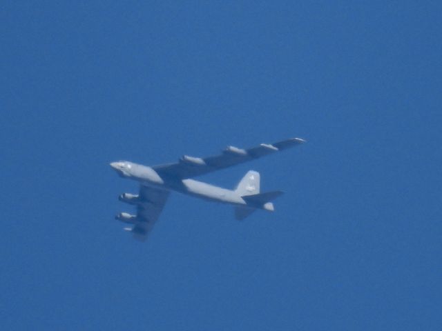 Boeing B-52 Stratofortress (61-0010)