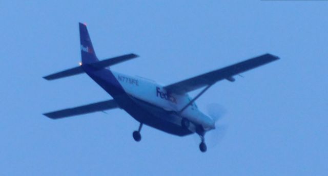 Cessna Caravan (N775FE) - Empire 669 over Corvallis, Oregon preparing to land at CVO from Newport, Oregon.  Afternoon of 26th December 2017.  