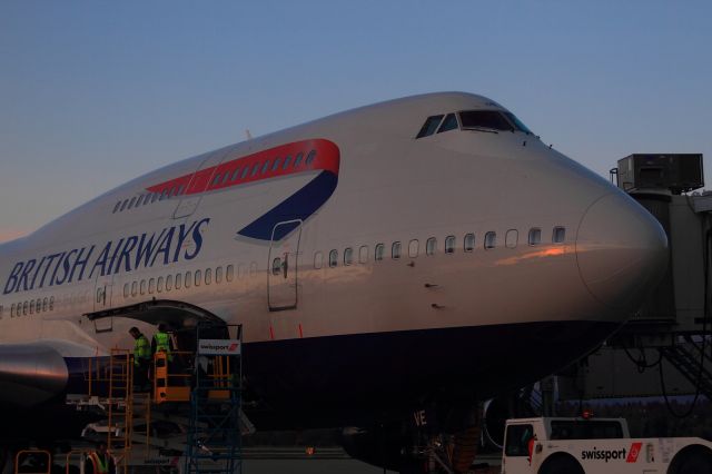 Boeing 747-400 —