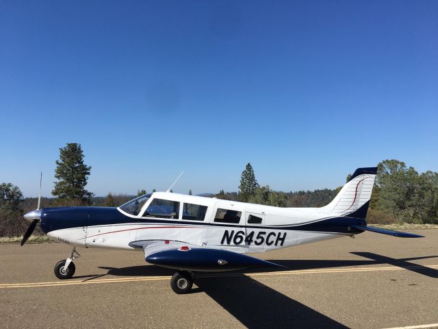 Piper Saratoga (N645CH)