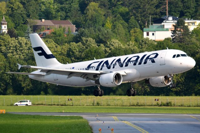 Airbus A320 (OH-LXL)