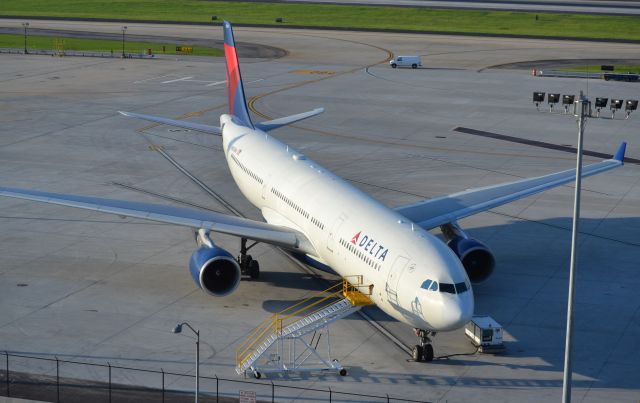 Airbus A330-300 (N803NW) - 8/9/15