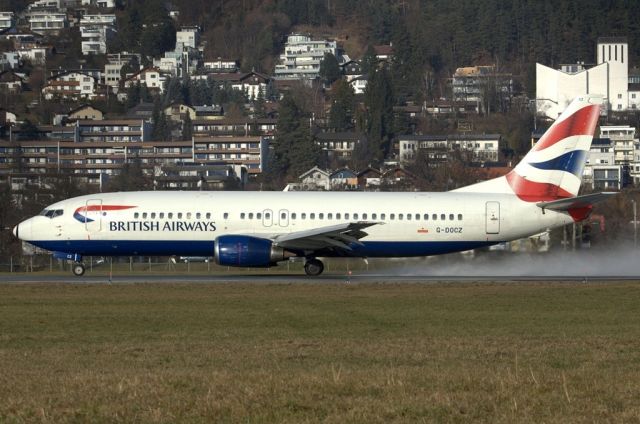 BOEING 737-400 (G-DOCZ)