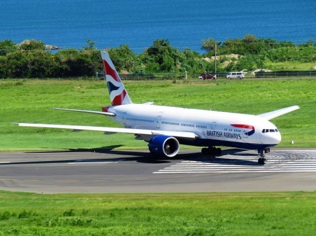 Boeing 777-200 (G-VIIX)