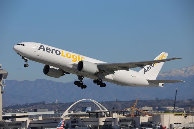 BOEING 777-200LR (D-AALE)