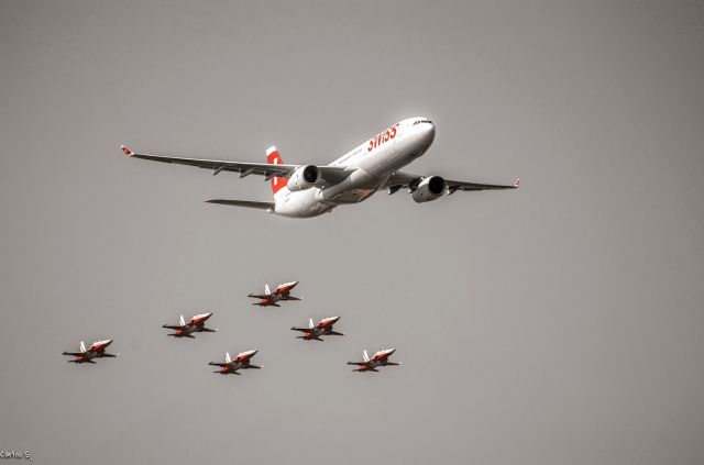 Airbus A330-300 (HB-JHN) - Air14 