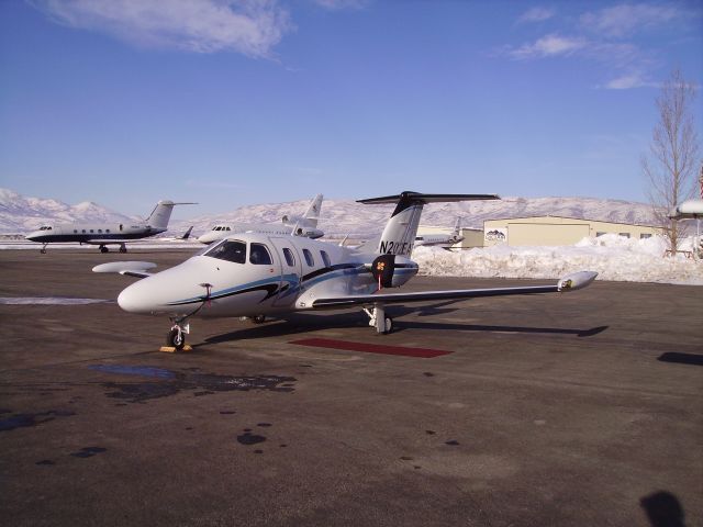 Eclipse 500 (N202EA)