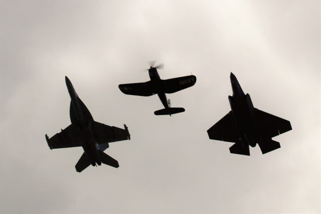 VOUGHT-SIKORSKY V-166 Corsair — - In formation at EAA Airventure 2022