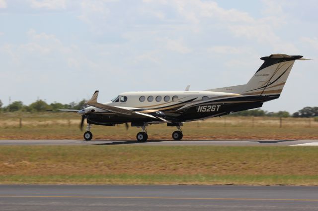 Beechcraft Super King Air 200 (N52GT)