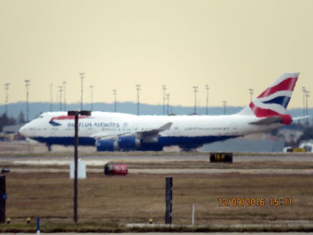 Boeing 747-400 (G-CIVS)