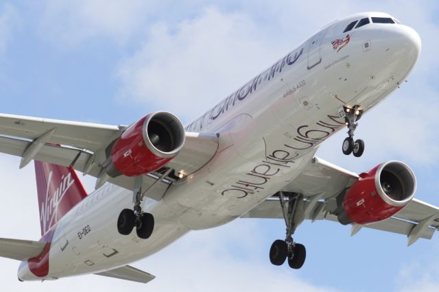 EI-DEO — - A320-200, "Little Red" of Virgin Atlantic, on approach to runway 027L at LHR.