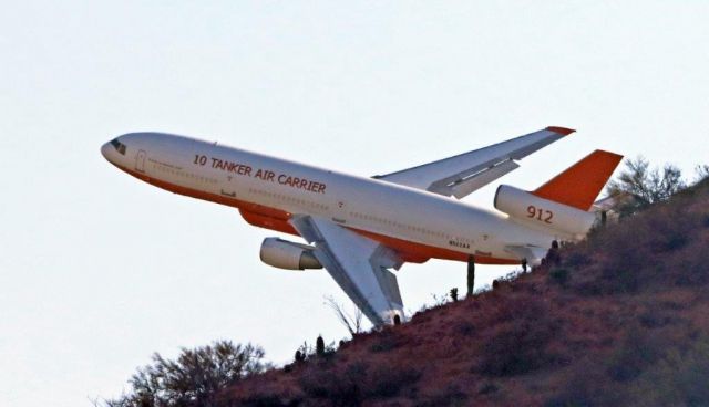 McDonnell Douglas DC-10 (N522AX) - Cave Creek Fire AZbr /May 2020