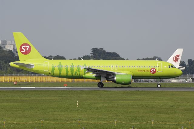 Airbus A320 (VQ-BOA) - Departure at Narita Intl Airport Rwy16R on 2013/07/10