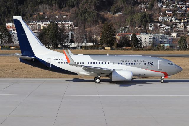 Boeing 737-700 (PH-GOV)