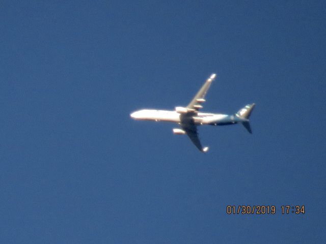 Boeing 737-900 (N224AK)