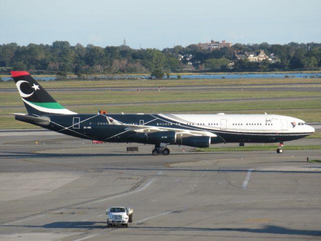 Airbus A340-200 (5A-ONE)