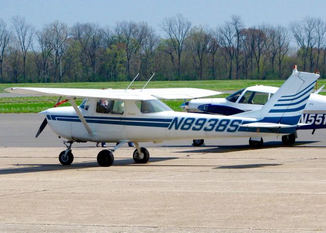 Cessna Commuter (N8938S) - At Downtown Shreveport. 1965 Cessna 150F 