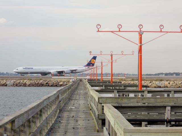 Airbus A340-600 (D-AIHY)