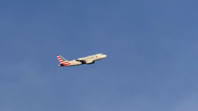 Airbus A319 (N818AW)