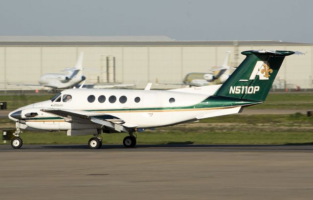 Beechcraft Super King Air 200 (N511DP) - Quick taxi this day. April 2013