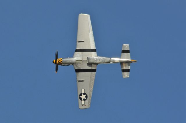 North American P-51 Mustang —